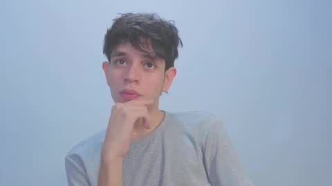 Snapshot of klaus_sunrise chatting on 02.12.26 klaus online show from 02.12.26