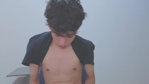 Snapshot of klaus_sunrise chatting on 04.07.26 klaus online show from 04.07.26