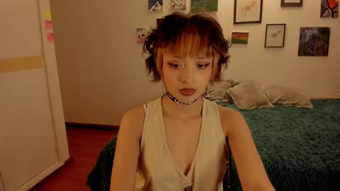 Snapshot of kleo_o chatting on 09.24.25 Kleo online show from 09.24.25