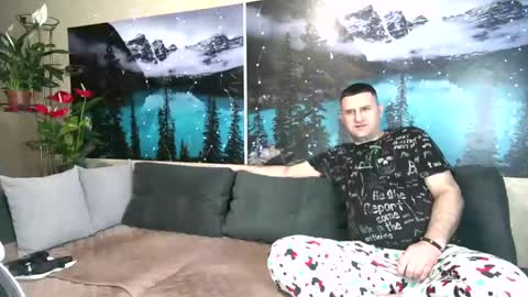 Kleosnow online show from 01.24.25