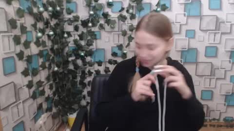 klerkarina online show from 01.25.25