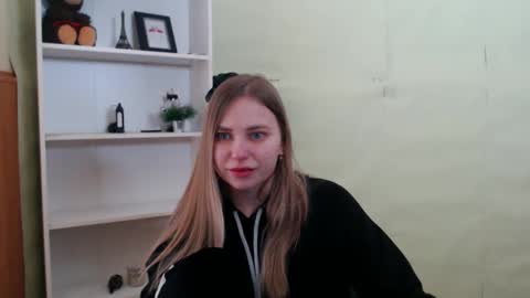 klerkarina online show from 02.14.25