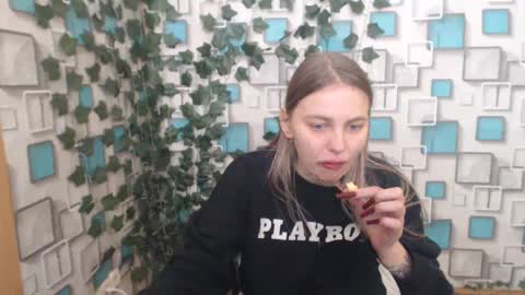 klerkarina online show from 03.03.25