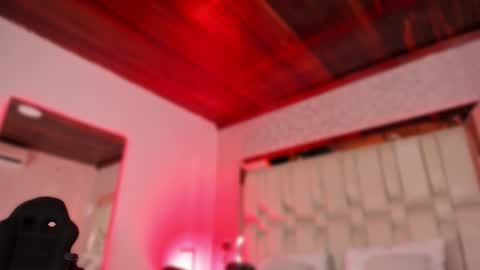   online show from 10.11.25