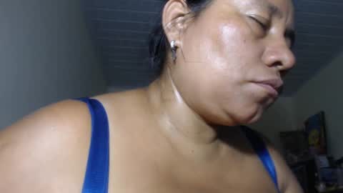 Kloe online show from 09.17.25