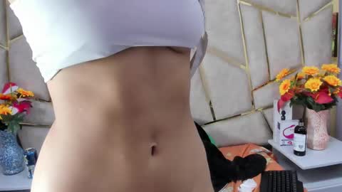 Snapshot of kloe_candy1 chatting on 02.16.25 kloe online show from 02.16.25