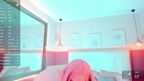 Snapshot of kloe_raize chatting on 12.15.24 Kloe online show from 12.15.24