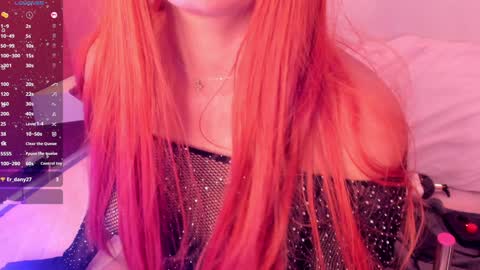 Snapshot of kloe_raize chatting on 01.10.25 Kloe online show from 01.10.25