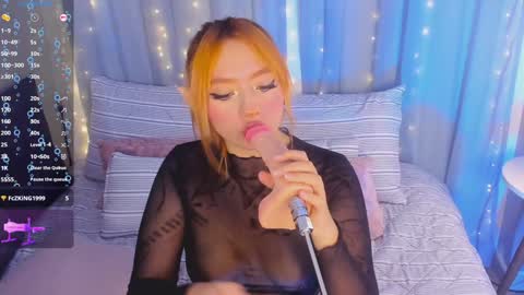 Snapshot of kloe_raize chatting on 01.22.25 Kloe online show from 01.22.25