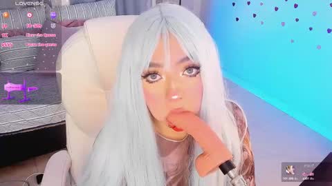 Snapshot of kloe_raize chatting on 03.04.25 Kloe online show from 03.04.25