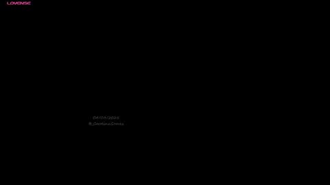 K L O E online show from 09.12.25