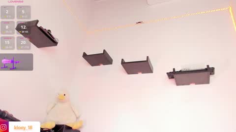 Kloey  online show from 02.08.25