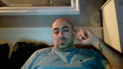 knickerwhipper online show from 01.04.25