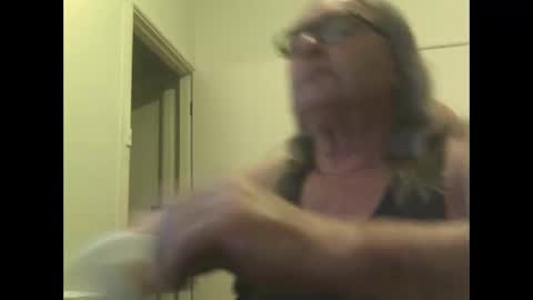 knobout online show from 10.13.25