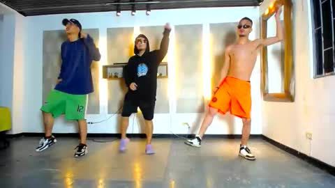 Snapshot of kobayaske chatting on 02.11.26 kobayaske online show from 02.11.26