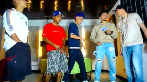 Snapshot of kobayaske chatting on 02.13.26 kobayaske online show from 02.13.26