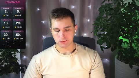 Snapshot of kochka25 chatting on 02.08.25 Sweet boy online show from 02.08.25