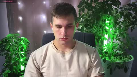Snapshot of kochka25 chatting on 02.22.25 Sweet boy online show from 02.22.25