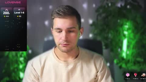 Snapshot of kochka25 chatting on 02.26.25 Sweet boy online show from 02.26.25