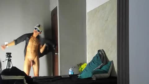 Snapshot of kodda_999 chatting on 10.18.25 Kodda online show from 10.18.25