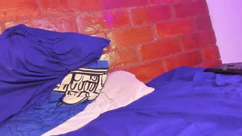 Koddy Independent model online show from 12.14.24