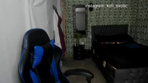 Snapshot of kofi_exotic_ chatting on 02.15.26 kofi online show from 02.15.26