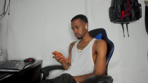 Snapshot of kofi_exotic_ chatting on 05.23.26 kofi online show from 05.23.26