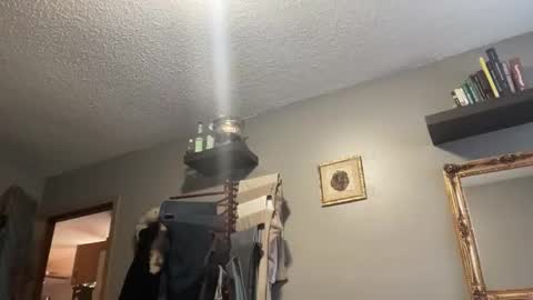 A Dick Ting online show from 01.07.26