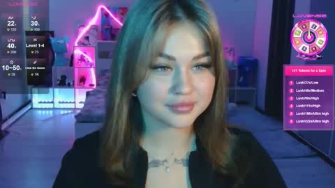 Snapshot of kokokolla chatting on 10.21.25 Mia online show from 10.21.25