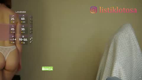 Snapshot of kokome21 chatting on 10.17.25 kokome21 online show from 10.17.25