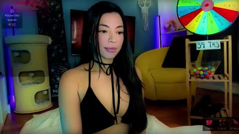 Snapshot of kokonut__ chatting on 01.10.26 Lisa online show from 01.10.26