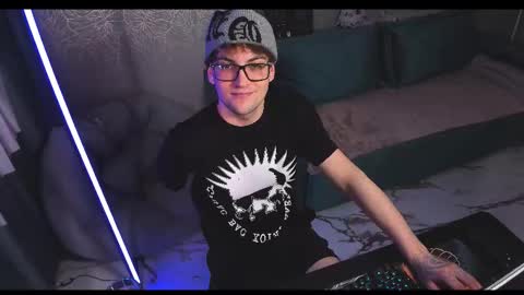 Snapshot of kolyakayne chatting on 02.07.26 Kolya Kayne online show from 02.07.26