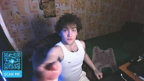 Snapshot of kolyakayne chatting on 04.06.26 Kolya Kayne online show from 04.06.26