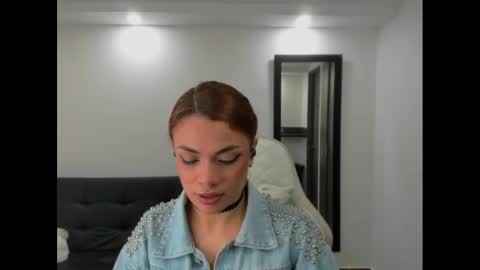 Julieta online show from 12.15.24