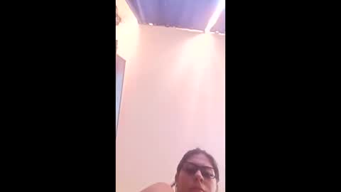 Konny and Laila online show from 03.11.26