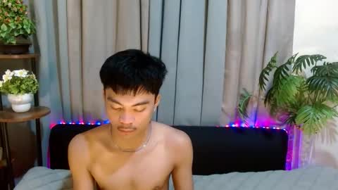Snapshot of kopikobrownxx chatting on 04.19.26 kopikobrownxx online show from 04.19.26