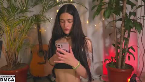 Snapshot of kore_persephone chatting on 10.25.25 Kore online show from 10.25.25