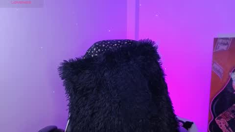 Snapshot of korolovaa chatting on 11.07.25 korolova online show from 11.07.25