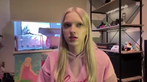 Snapshot of kortneyhiedeman chatting on 06.16.26 Ariela online show from 06.16.26