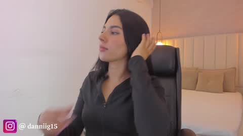 K O S M I C online show from 01.09.25