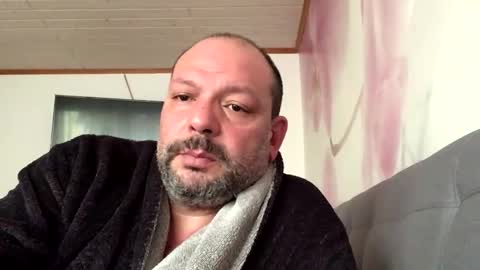 Kosta online show from 12.04.24