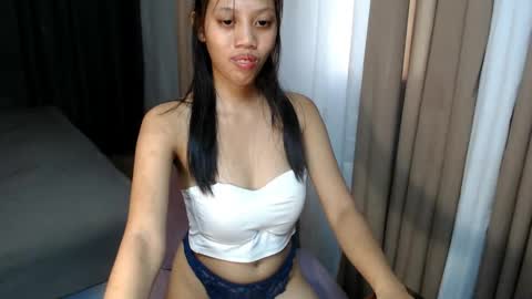 Snapshot of kourtneyluv_ chatting on 01.17.25 kourtneyluv online show from 01.17.25