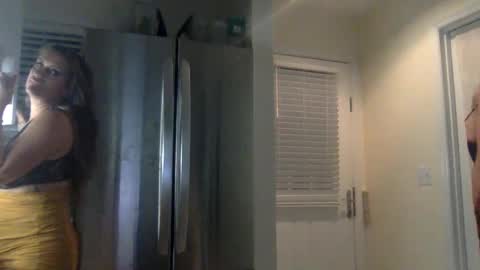 koyoteej online show from 01.18.25