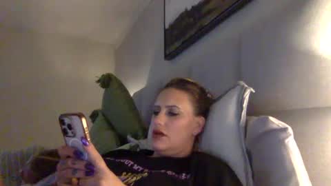 koyoteej online show from 02.01.25