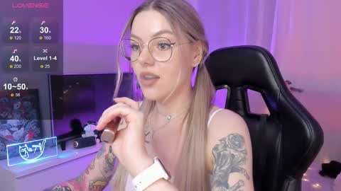 Snapshot of koza_dereza_ chatting on 09.27.25 Jess online show from 09.27.25