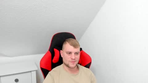 Snapshot of kozik1992 chatting on 12.02.24 Bartek online show from 12.02.24