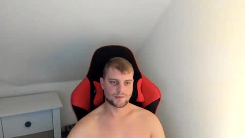 Snapshot of kozik1992 chatting on 12.21.24 Bartek online show from 12.21.24