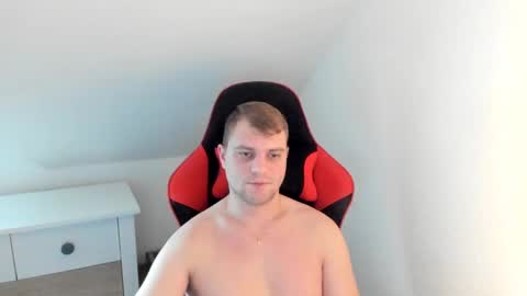 Snapshot of kozik1992 chatting on 12.29.24 Bartek online show from 12.29.24