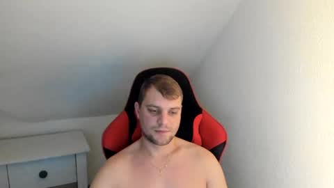 Snapshot of kozik1992 chatting on 01.02.25 Bartek online show from 01.02.25