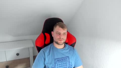 Snapshot of kozik1992 chatting on 01.20.25 Bartek online show from 01.20.25